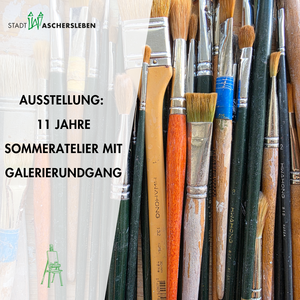 Imagebild - verschiedene Pinsel in Hintergrund