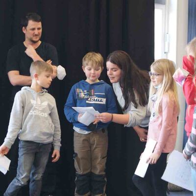 Bild vergrößern: Lesung Montessori