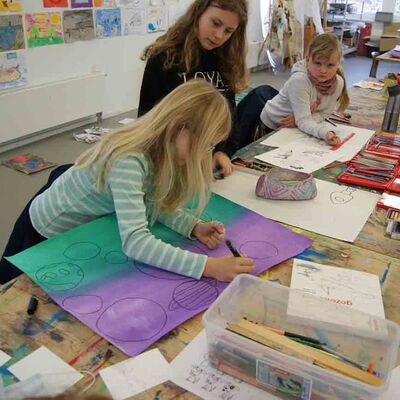 Bild vergrößern: Malerei Montessori