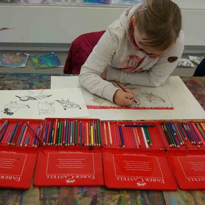 Bild vergrößern: Malerei Montessori