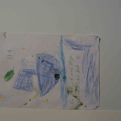 Bild vergrößern: Ergebnisse Malerei Kastanienschule