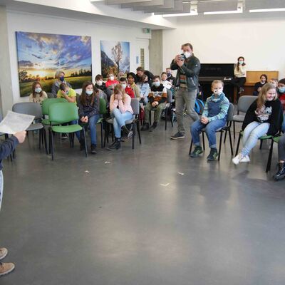 Bild vergrößern: Lesung Burgschule