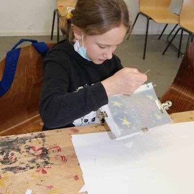 Bild vergrößern: Textil Burgschule