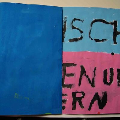 Bild vergrößern: Malbücher Burgschule