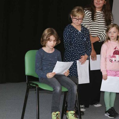 Bild vergrößern: Lesung Montessori 11_2022
