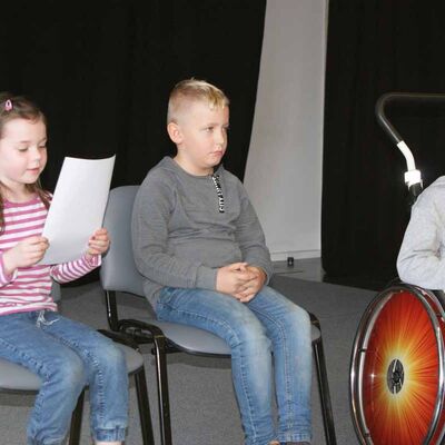 Bild vergrößern: Lesung Montessori 11_2022