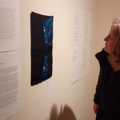 Bild vergr&ouml;&szlig;ern: 2023-03 Transriva Vernissage Halle (28)