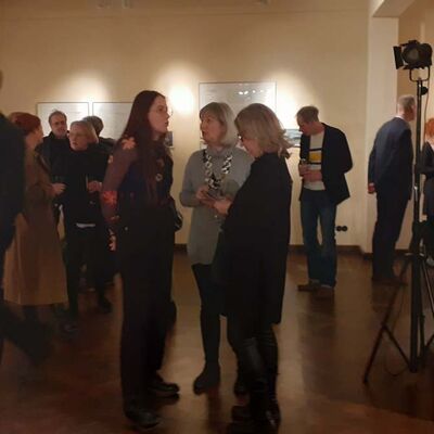 Bild vergr&ouml;&szlig;ern: 2023-03 Transriva Vernissage Halle (6)