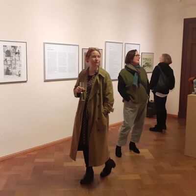 Bild vergr&ouml;&szlig;ern: 2023-03 Transriva Vernissage Halle (19)