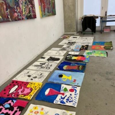 Bild vergr&ouml;&szlig;ern: 2024-04 Pestalozzi Malerei (2)