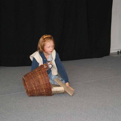 Bild vergrößern: Theaterprobe Montessori 11_2022