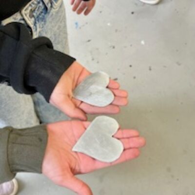 Bild vergr&ouml;&szlig;ern: 2024-04 Pestalozzi Schmuck (3)