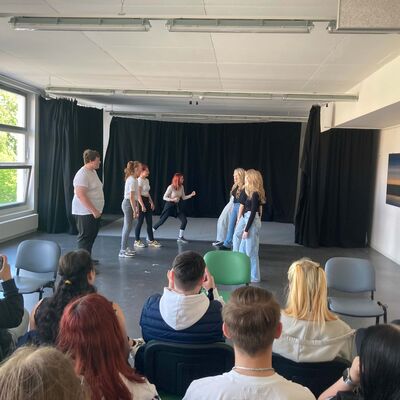 Bild vergr&ouml;&szlig;ern: 2024-05 BBS Tanz (5)