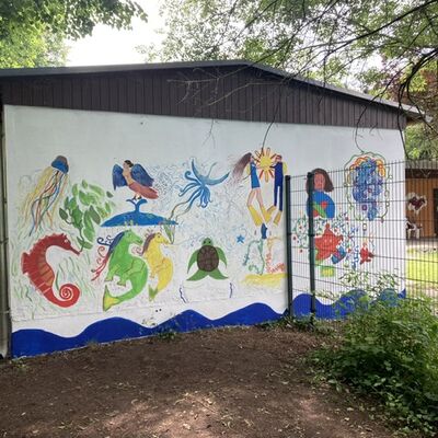 Bild vergr&ouml;&szlig;ern: 2024-06 Stephaneum Wandbild (2)