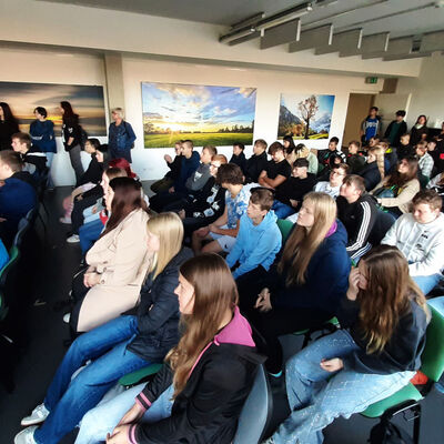 Bild vergr&ouml;&szlig;ern: 2024-09 Schweitzer Exkursion (2)