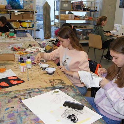 Bild vergrößern: Textiles Gestalten Albert Schweitzer 09_2022