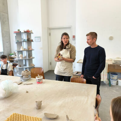 Bild vergr&ouml;&szlig;ern: 2025-09 Sek ASchweitzer Plastik (4)