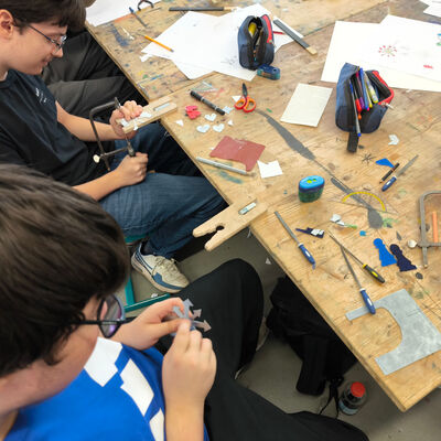 Bild vergr&ouml;&szlig;ern: 2025-09 Sek ASchweitzer Schmuck (6)