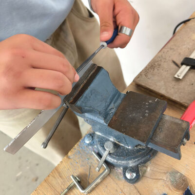 Bild vergr&ouml;&szlig;ern: 2025-09 Sek ASchweitzer Schmuck (7)