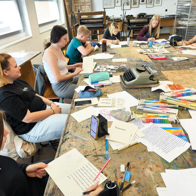 Bild vergr&ouml;&szlig;ern: 2025-09 Sek ASchweitzer Illustration (2)