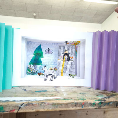 Bild vergr&ouml;&szlig;ern: 2025-11 GS Montessori Buchkunst (5)