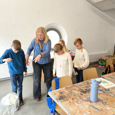 Bild vergr&ouml;&szlig;ern: 2025-11 GS Mehringen Musik und Schrott (10)