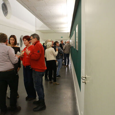 Bild vergr&ouml;&szlig;ern: 2025-11 Buchpremiere 9 POV (22)