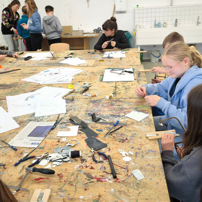 Bild vergr&ouml;&szlig;ern: 2026-01 Sek Burgschule Schmuck (5)