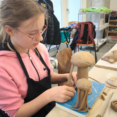 Bild vergr&ouml;&szlig;ern: 2026-01 Sek Burgschule Keramik (8)