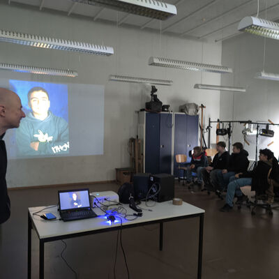 Bild vergr&ouml;&szlig;ern: 2026-01 Sek Burgschule Pr&auml;sentation Fotgrafie (4)