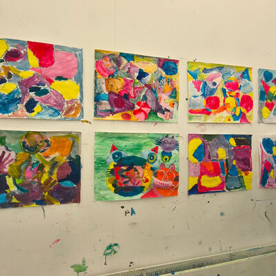 Bild vergr&ouml;&szlig;ern: 2026-02 Kastanienschule Malerei 2 (2)