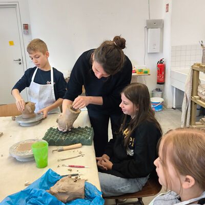 Bild vergr&ouml;&szlig;ern: 2026-02 GS Pfeilergraben Keramik (10)