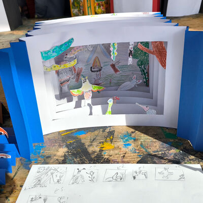 Bild vergr&ouml;&szlig;ern: 2025-02 GS Pfeilergraben Pr&auml;sentation Buch (11)