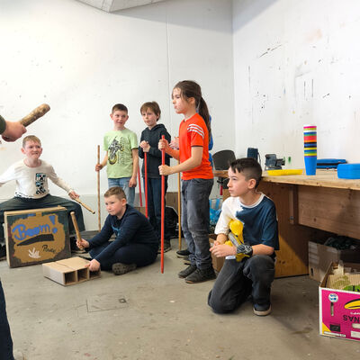 Bild vergr&ouml;&szlig;ern: 2026-02 GS Pfeilergraben Pr&auml;sentation Musik (6)