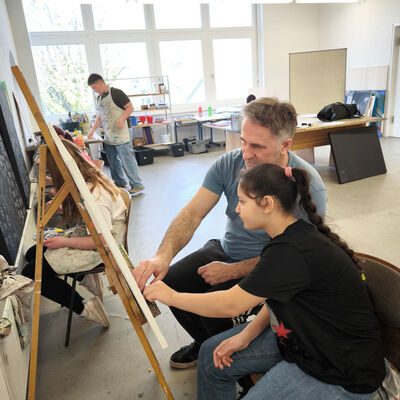 Bild vergr&ouml;&szlig;ern: 2026-03 Pestalozzi Malerei (2)