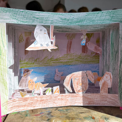 Bild vergr&ouml;&szlig;ern: 2026-03 Pestalozzi Pr&auml;sentation Buch (6)