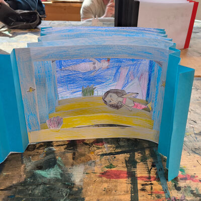 Bild vergr&ouml;&szlig;ern: 2026-03 Pestalozzi Pr&auml;sentation Buch (13)