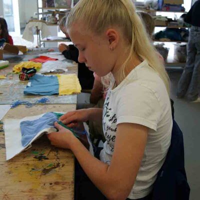 Bild vergrößern: Textil Stephaneum